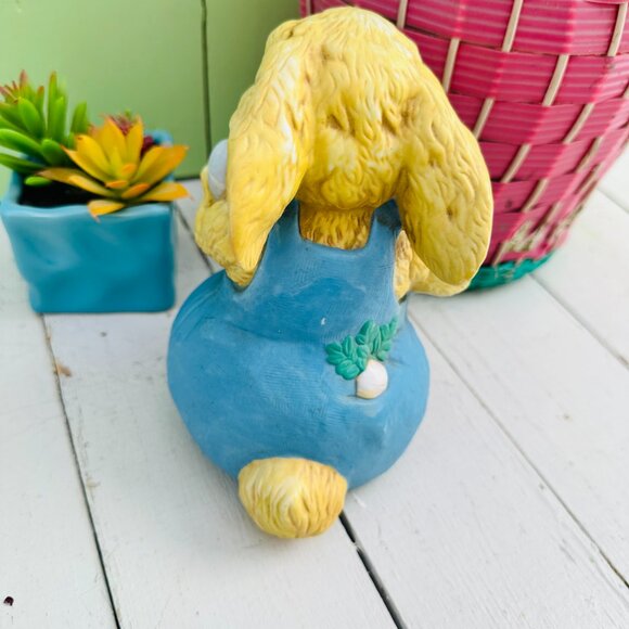 Vintage Large Easter Bunny Statue, Easter Decor, Rabbit Statue, Farmhouse Easter - Picture 5 of 9